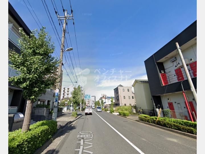 【前面道路】ロッソ竹ノ塚 