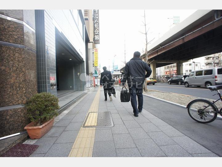 前面道路【ミヤギビル】