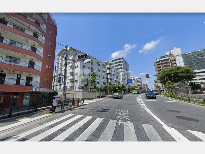 【前面道路】セザール東大久保