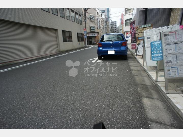 前面道路【NCC人形町ビル】