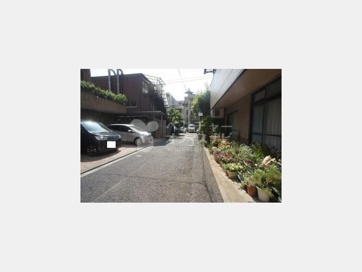 前面道路【ヒースローズ】