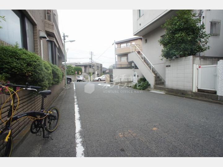 前面道路【サン池田山】