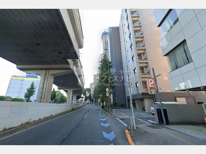 【前面道路】サントピア明大前