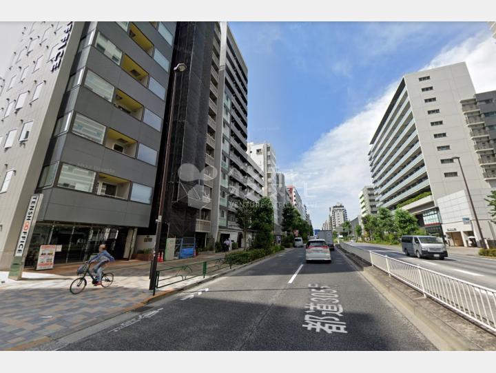 【前面道路】天翔オフィス東新宿