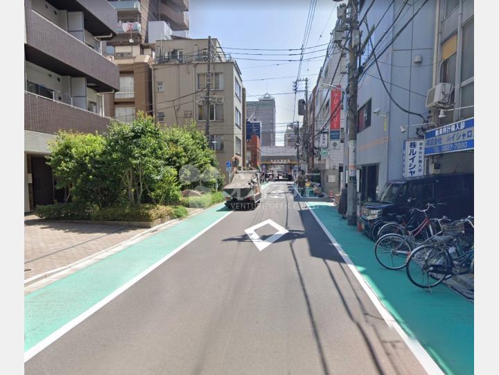 【前面道路】大河内ビル