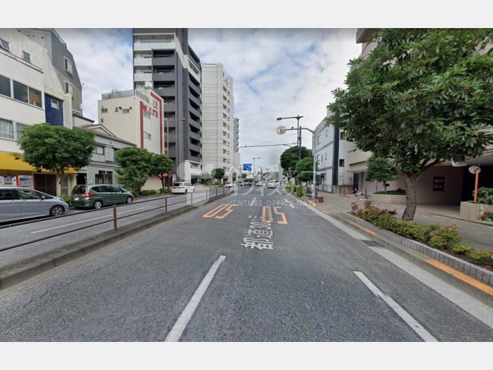 【前面道路】藤和シティホームズ新宿余丁町