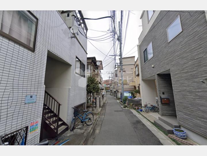 【前面道路】パソム小山