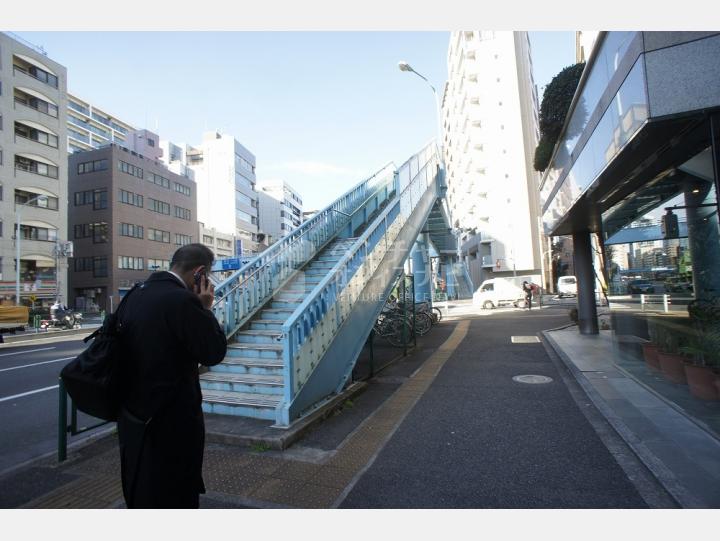 前面道路【ナカヤマビル】