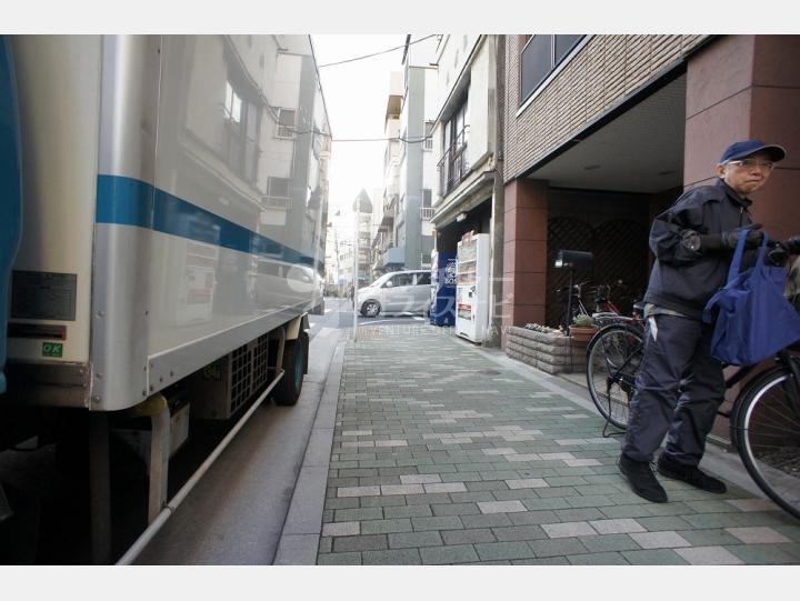 前面道路【山田ビル】