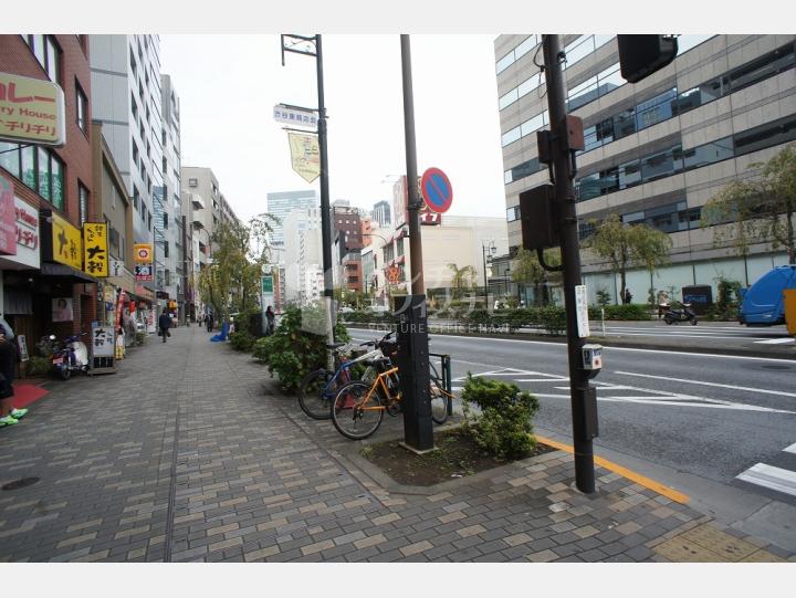 前面道路【東海ビル】