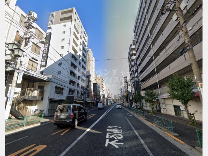 【前面道路】ウィン千駄木