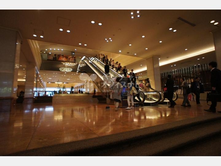 エントランスホール【京王プラザホテル 南館】