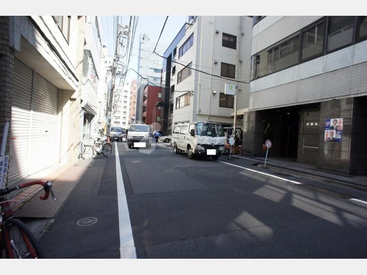 物件前通り【京橋北見ビル西館】