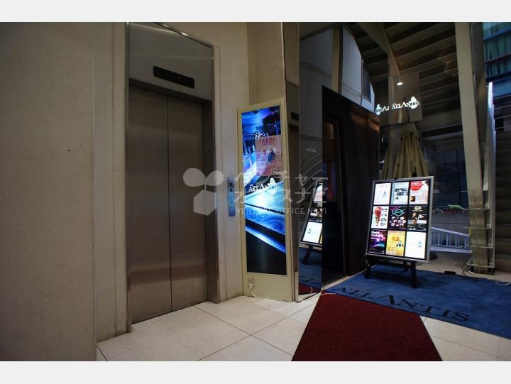 別館のエレベーター 【FESTAE(フェスタ)表参道ビル】