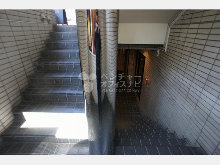 共用部通路【六本木ファイブビル】