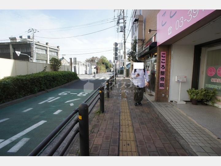 前面道路【緑マンション】