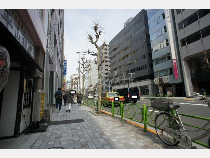 建物前通り【大橋芳町ビル】