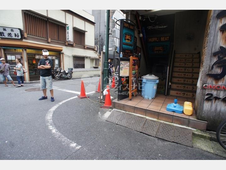 入口【新宿トーシンビル】