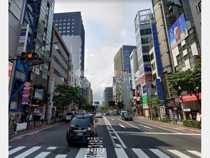 【前面道路】六本木トリニティビル