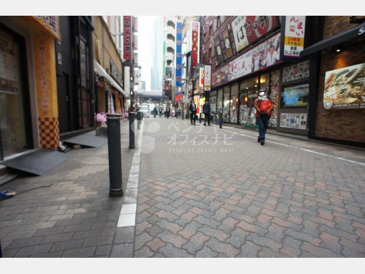 ビル前面道路【第四山田ビル本館】