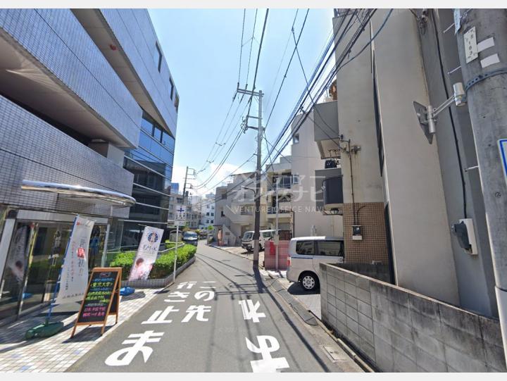 【前面道路】山洋ビル