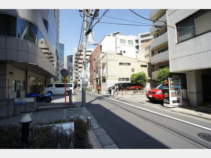 物件前の通り　【渋谷内田ビル】