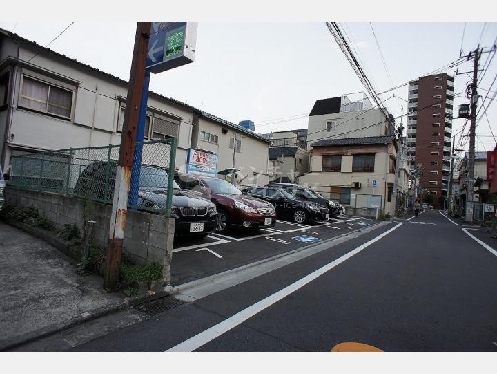 物件前通り【栗山ビル】